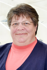 Suzanne Mitts
