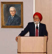 Dr. Hayreh at podium