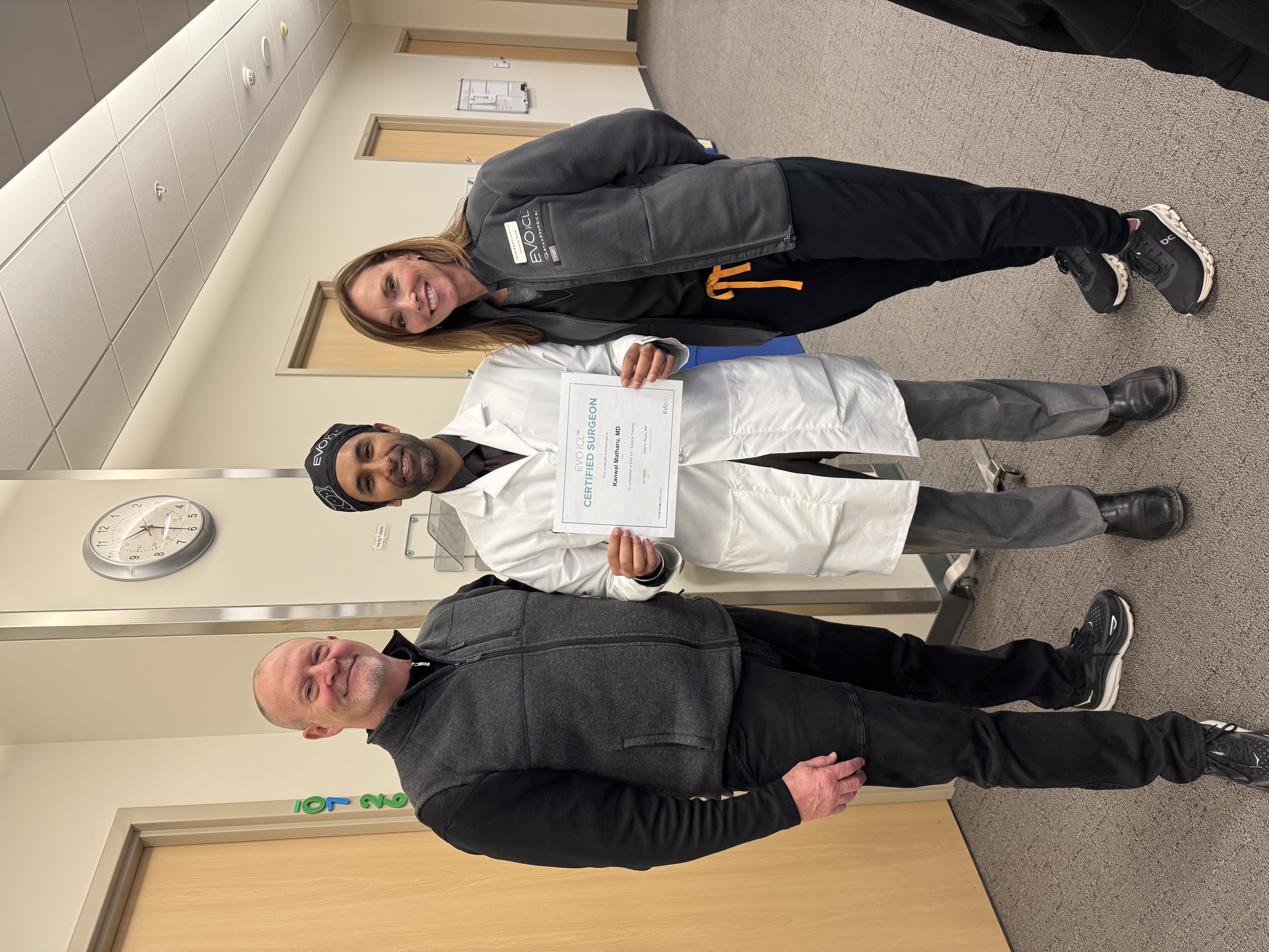 Dr. Kanwal Matharu with STAAR Surgical Reps, Lance Everson and Christine Stone